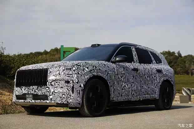 极氪9S轻伪谍照 “运动版库里南” 6座布局 将于2026年一季度上市